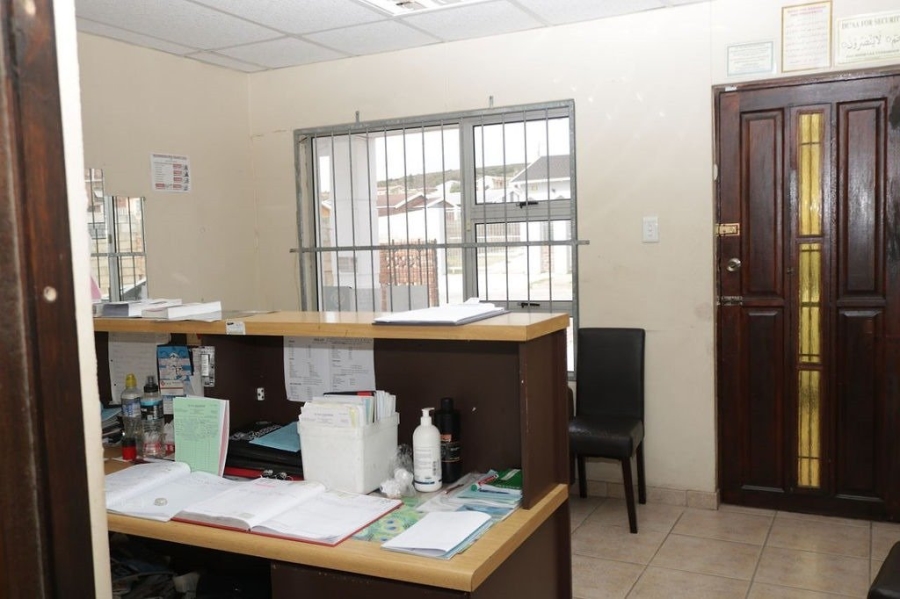 3 Bedroom Property for Sale in Hillside Eastern Cape